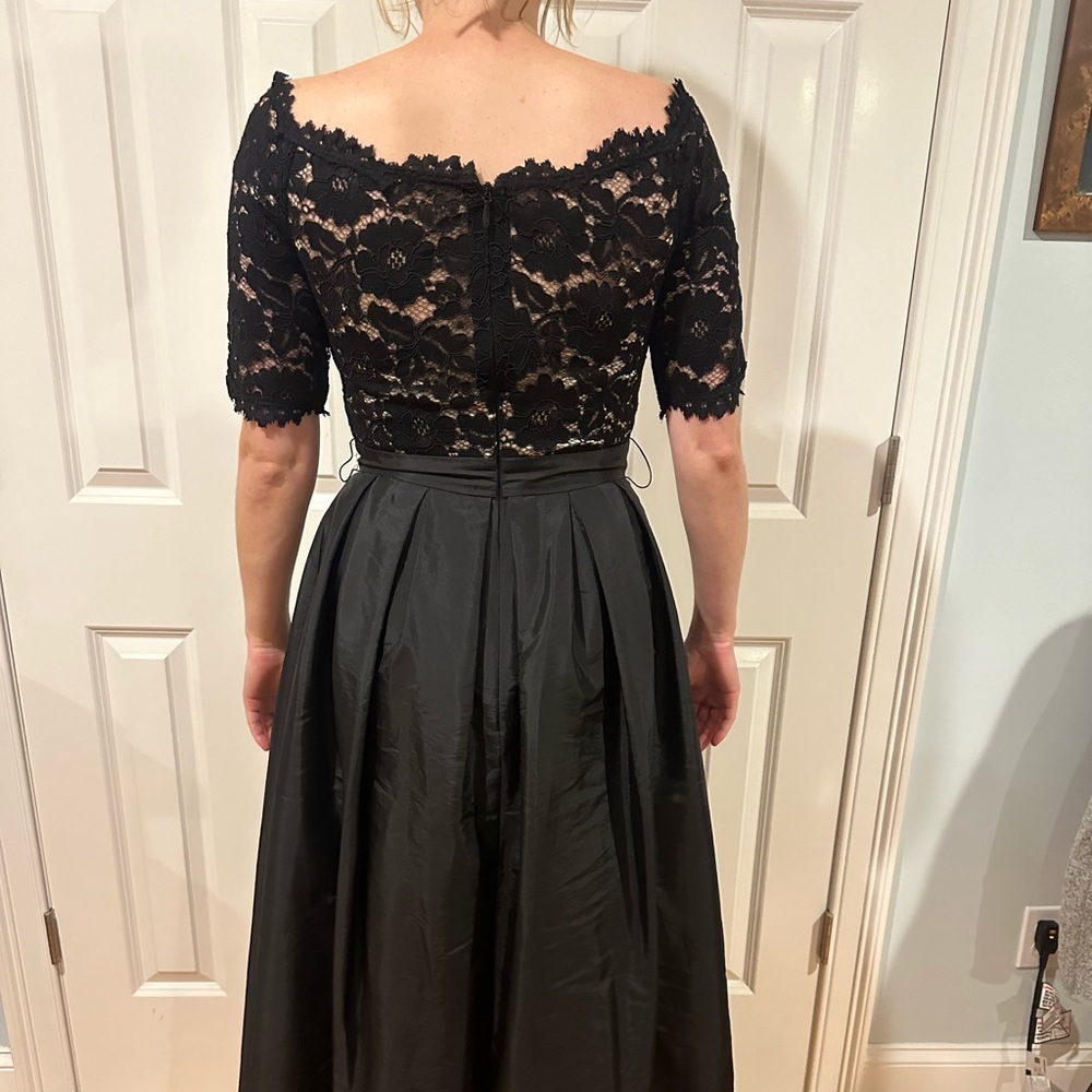 VINCE CAMUTO TAFFETA SKIRT LACE BONICE GOW…
